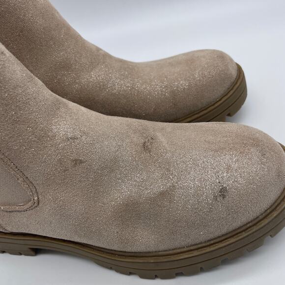 Nordstrom Girl's Noraissa Fab 4M Sand Suede Chelsea Boots Size 4 M - Picture 8 of 10